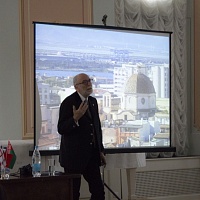 Беларуска-італьянскі семінар у Нясвіжскім замку