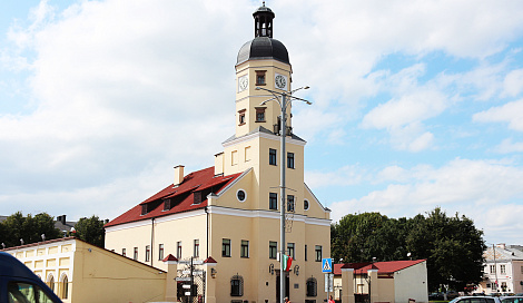 The Nesvizh municipal government sightseeing tour covering the 18th and the 1st half of the 19th centuries